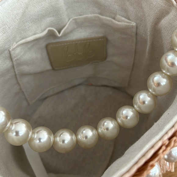 BTB Los Angeles Kate Round Pearl Bag - Picture 4 of 5